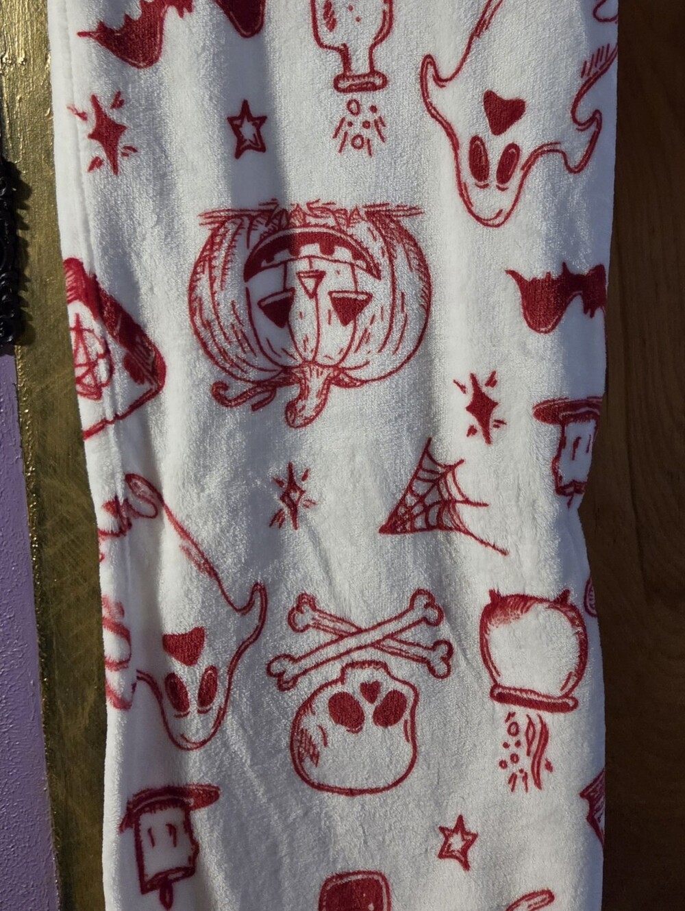 White & Red Halloween Graphic Throw Blanket